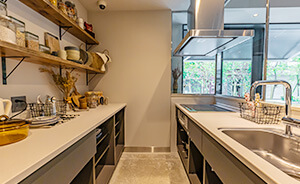 1F Open Kitchen