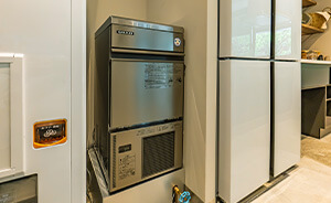 Ice Machine